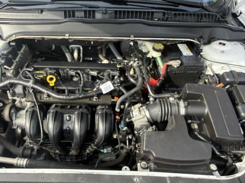 Used 2013 Ford Fusion SE FWD image 20