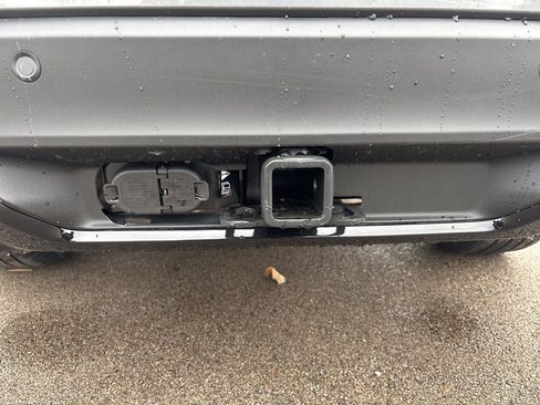 New 2026 Ford Explorer ST-Line w/ ST-Line Street Pack image 9