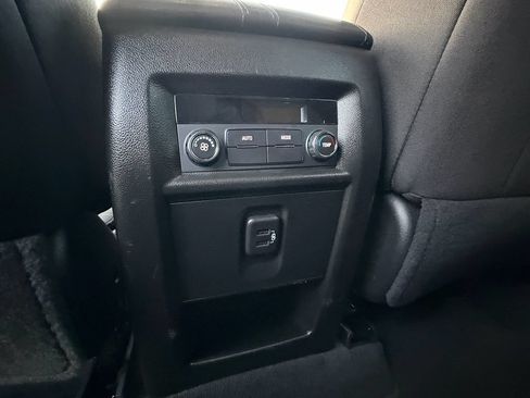 Used 2023 Chevrolet Traverse LT w/ LPO, Cargo Package FWD image 13