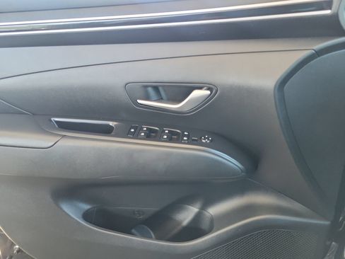 Used 2024 Hyundai Tucson SE FWD image 19
