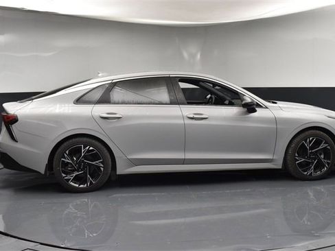Certified 2025 Kia K5 GT-Line image 8