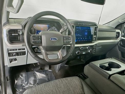 Used 2022 Ford F150 XLT w/ Equipment Group 302A High AWD/4WD image 11