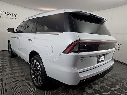 New 2026 Lincoln Navigator Black Label AWD/4WD image 7