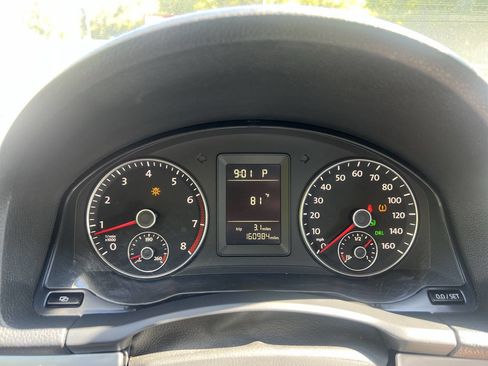 Used 2010 Volkswagen Jetta Limited Edition image 14