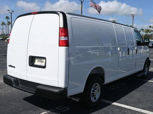 New 2025 Chevrolet Express 3500 Extended w/ Driver Convenience Package RWD image 5