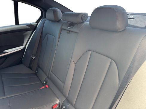 Used 2019 BMW 330i Sedan w/ Driving Assistance Package RWD image 16