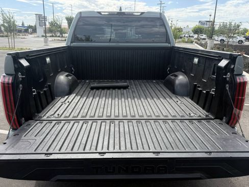Used 2022 Toyota Tundra Limited w/ TRD Off-Road Package AWD/4WD image 9