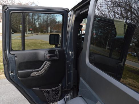 Used 2017 Jeep Wrangler Unlimited Sport w/ Quick Order Package 24S image 12