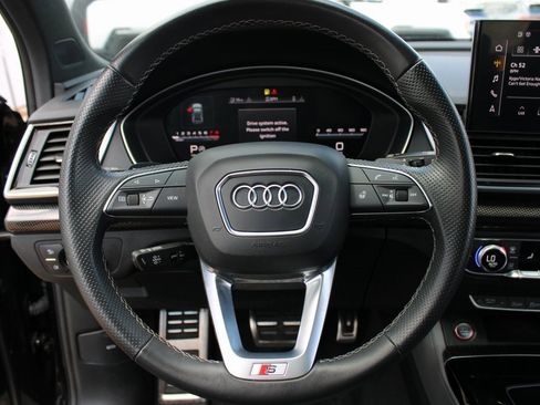 Used 2022 Audi SQ5 Premium Plus w/ Premium Plus Package image 13