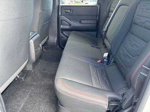 New 2026 Nissan Frontier PRO-4X w/ Pro-4x Convenience Package image 12