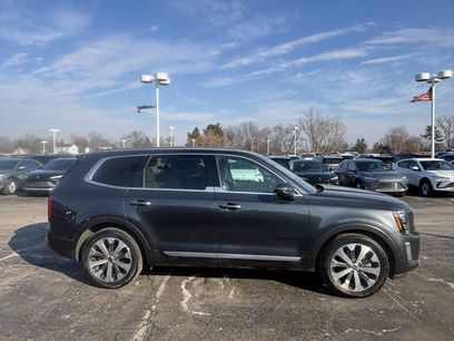 Used 2020 Kia Telluride S w/ S 8 Passenger Seating Package