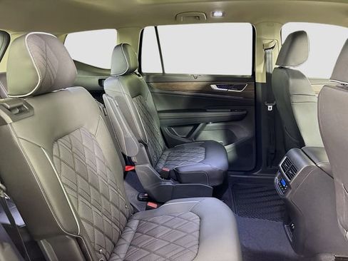 New 2026 Volkswagen Atlas SEL Premium R-Line image 30