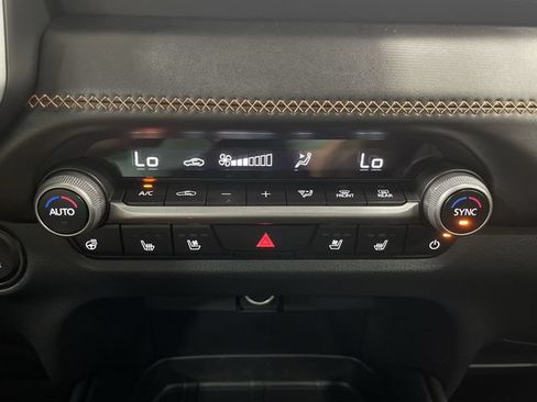 Certified 2025 MAZDA CX-50 AWD 2.5 Turbo w/ Weather Package image 21
