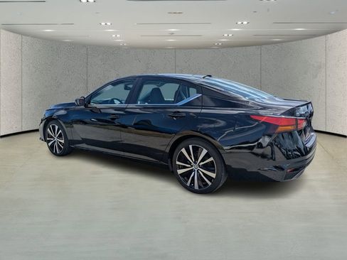 Used 2022 Nissan Altima 2.5 SR image 5