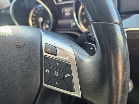 Used 2014 Mercedes-Benz ML 350 2WD w/ Premium 1 Package image 43