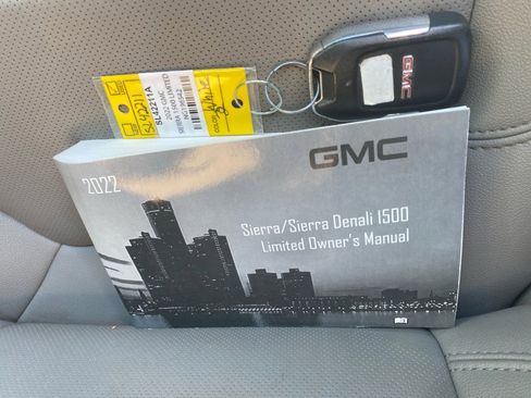 Used 2022 GMC Sierra 1500 SLT w/ SLT Premium Plus Package image 37