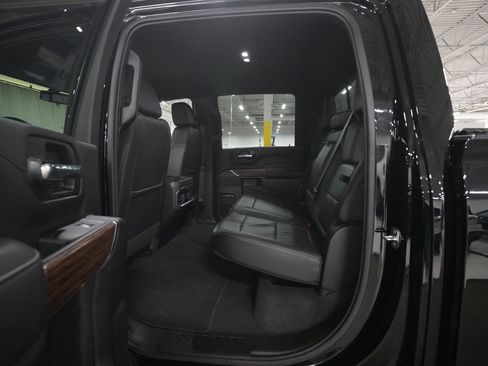 Certified 2022 Chevrolet Silverado 2500 High Country w/ Z71 Off-Road Package image 15