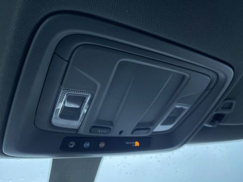 Used 2022 Chevrolet Silverado 2500 LT image 31