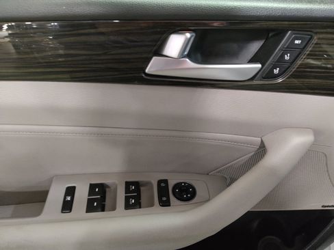 Used 2016 Hyundai Sonata Limited w/ Option Group 04 image 27