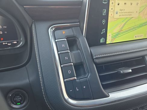 Used 2023 Chevrolet Tahoe Premier image 32