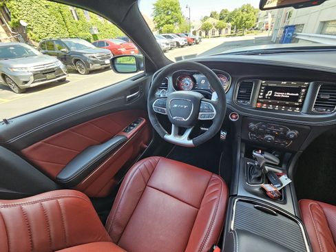 Used 2022 Dodge Charger SRT Hellcat RWD image 15