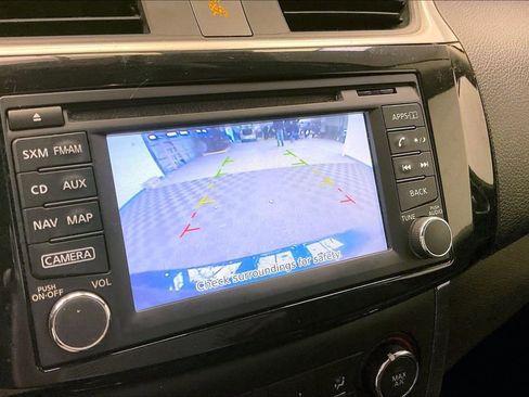 Used 2016 Nissan Sentra SR w/ SR Premium Package image 18