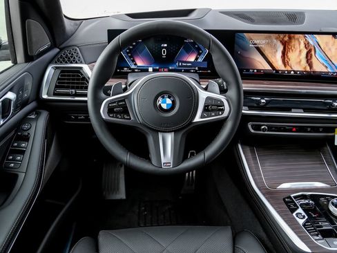 New 2026 BMW X5 xDrive40i w/ Executive Package AWD/4WD image 11