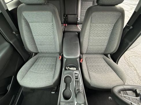 Used 2023 Chevrolet Equinox LT AWD/4WD image 17