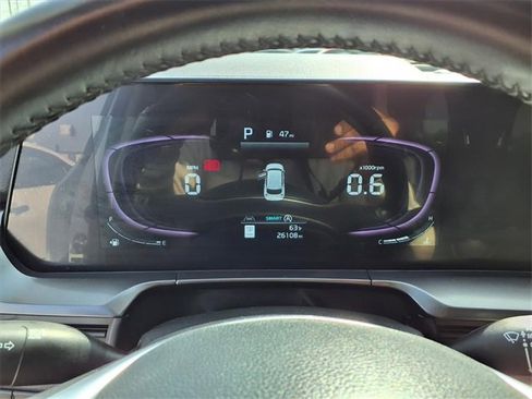 Used 2025 Kia Telluride S image 16