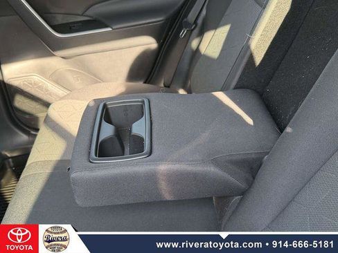 Certified 2024 Toyota RAV4 XLE w/ Convenience Package image 15