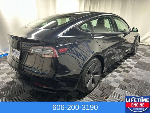 Used 2021 Tesla Model 3 Standard Range Plus RWD image 5