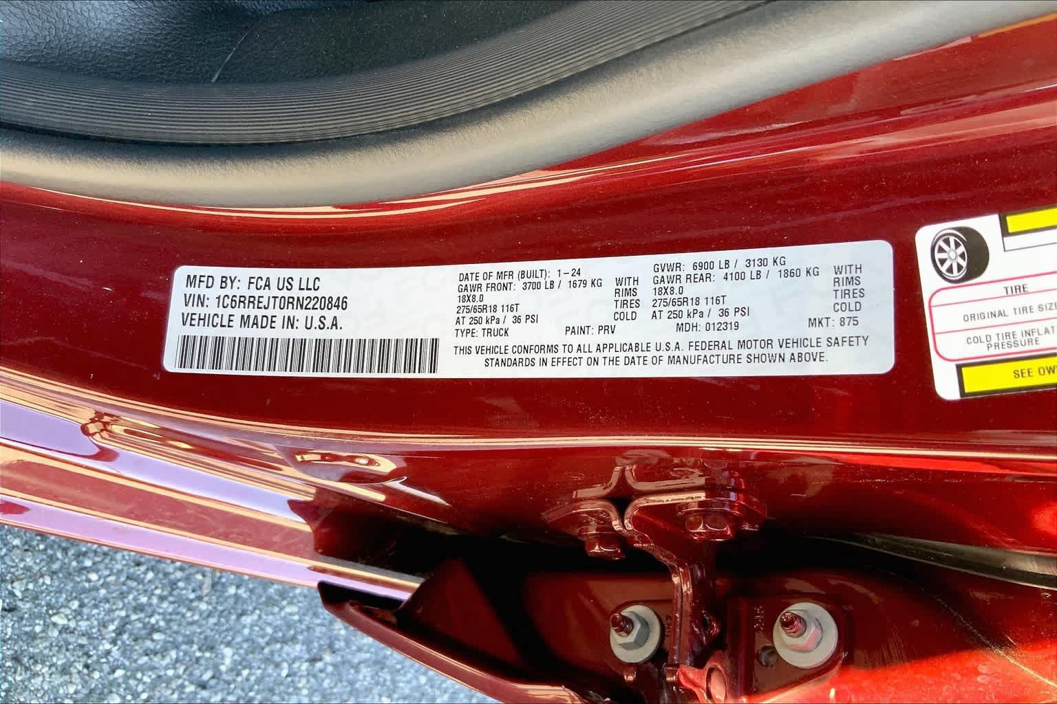 Used 2024 RAM 1500 Laramie RWD image 30