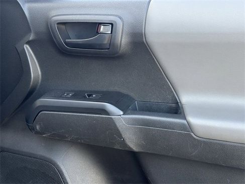 Used 2021 Toyota Tacoma SR w/ SR Convenience Package image 24