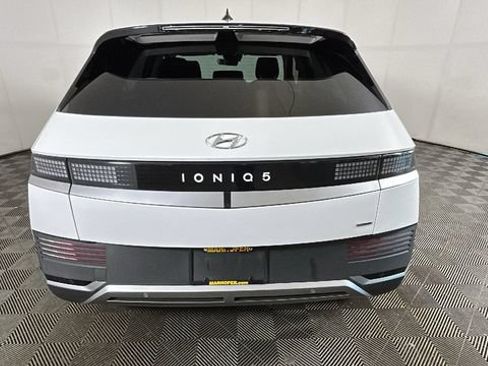 Used 2024 Hyundai Ioniq 5 SE AWD/4WD image 3