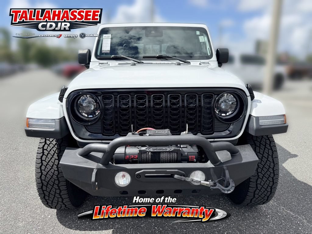 Used 2025 Jeep Gladiator Mojave AWD/4WD image 12