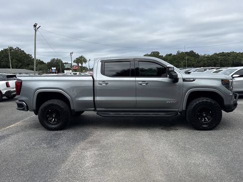 Used 2024 GMC Sierra 1500 AT4 w/ Technology Package AWD/4WD image 6