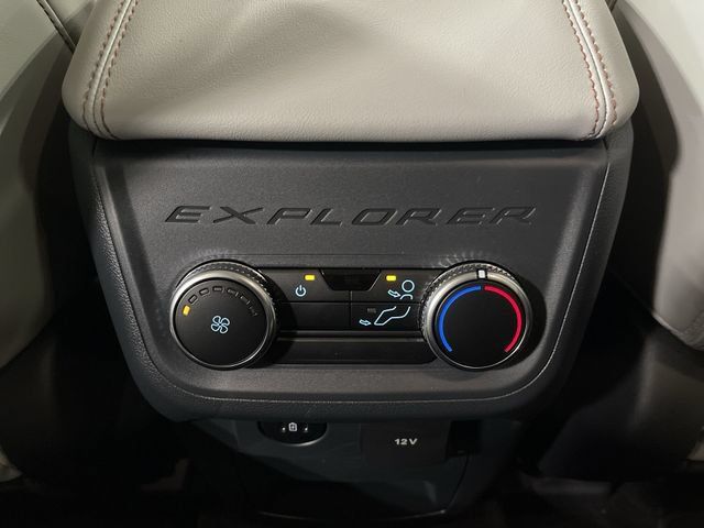 Used 2026 Ford Explorer Active w/ Active Comfort Package AWD/4WD image 36