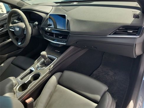 Certified 2025 Cadillac CT4 V Blackwing image 20