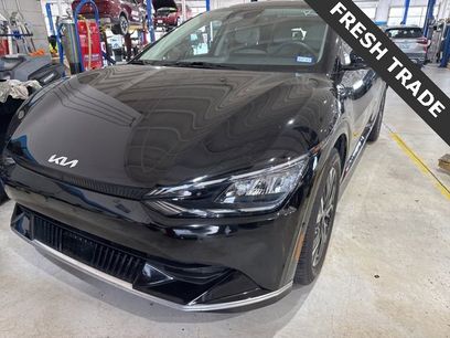 Certified 2023 Kia EV6 Wind w/ Wind Technology Package