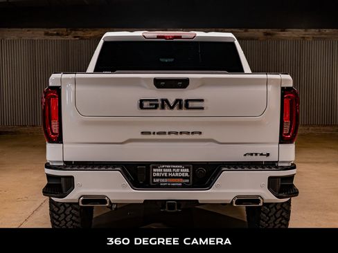 Used 2025 GMC Sierra 1500 AT4 w/ Technology Package image 8