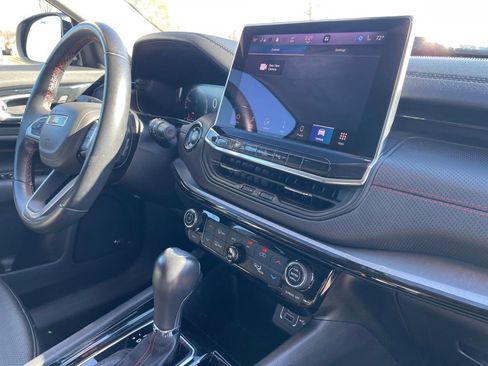 Used 2022 Jeep Compass Trailhawk w/ Trailhawk Elite Group image 31