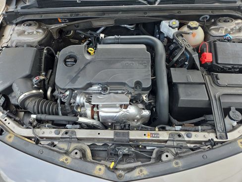 Used 2024 Chevrolet Malibu LT image 34