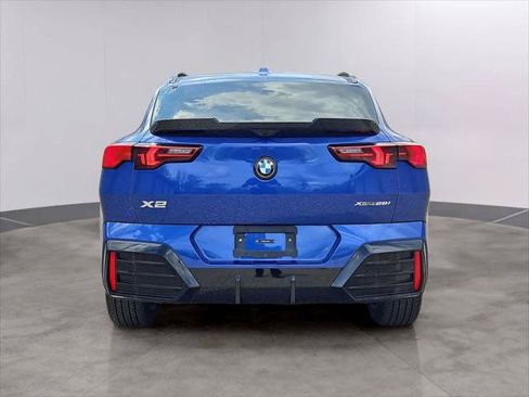 Used 2025 BMW X2 xDrive28i w/ Technology Package AWD/4WD image 5