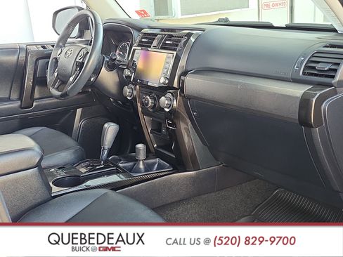Used 2021 Toyota 4Runner Venture w/ Moonroof Package AWD/4WD image 32