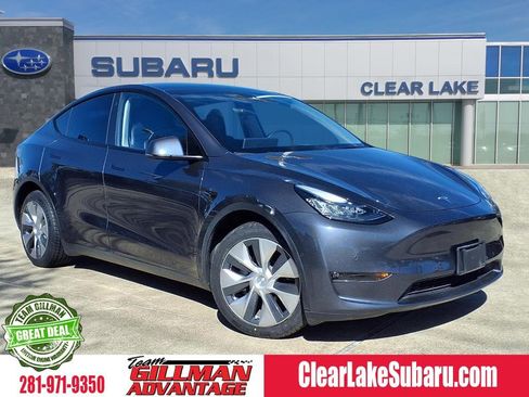 Used 2022 Tesla Model Y Long Range image 1