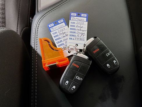 Used 2023 Dodge Challenger R/T image 33