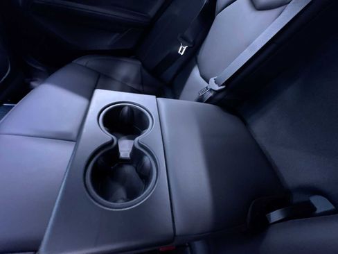 Used 2025 Cadillac CT4 Premium Luxury image 40