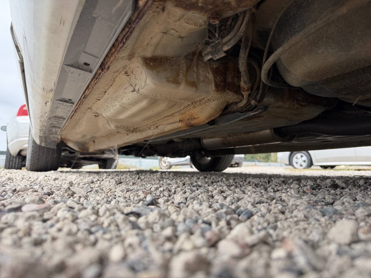 Used 2000 Toyota Avalon XL FWD image 15