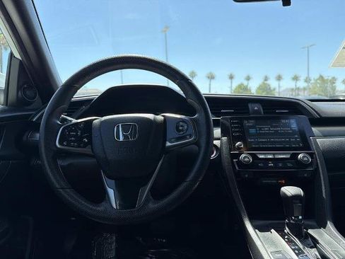 Used 2019 Honda Civic EX image 11