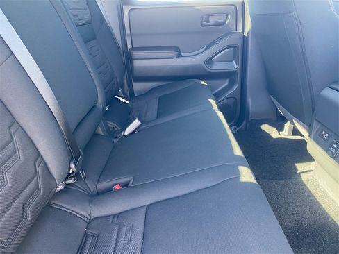 New 2026 Nissan Frontier PRO-4X w/ Pro-4x Convenience Package image 11